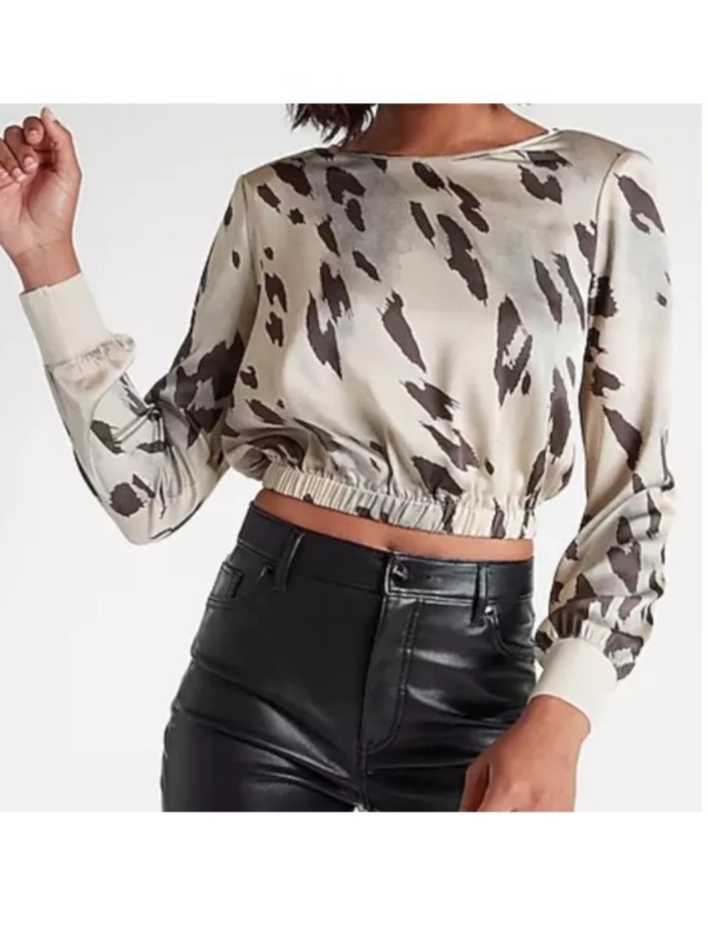 Express Women's Size Large Cropped Cheetah Print Top